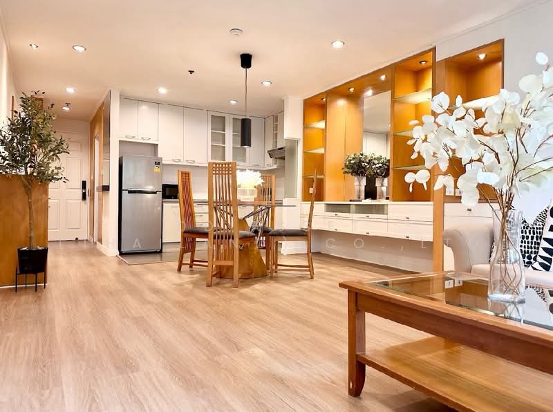 The Royal Place 1, Bangkok, Rajdamri, Lumphini, Pathum Wan, Bangkok, 2 Bedrooms, 84 sqm, Condo For Rent, by DD Asset (Thailand) Co.,Ltd, 500441262 - DDproperty.com