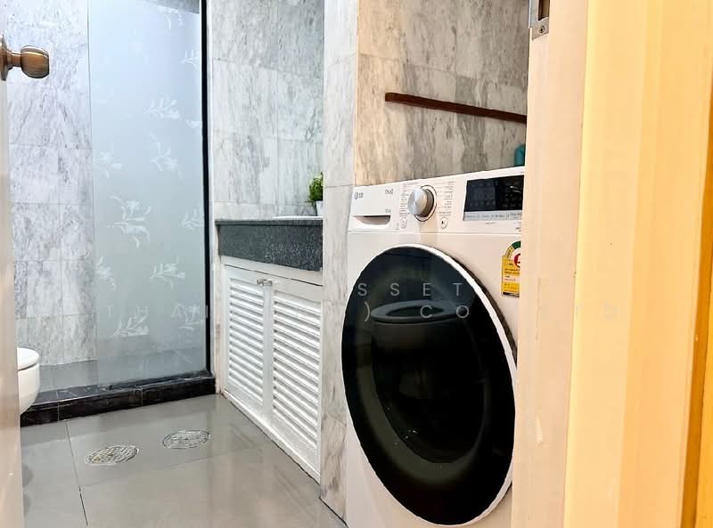 The Royal Place 1, Bangkok, Rajdamri, Lumphini, Pathum Wan, Bangkok, 2 Bedrooms, 84 sqm, Condo For Rent, by DD Asset (Thailand) Co.,Ltd, 500441262 - DDproperty.com
