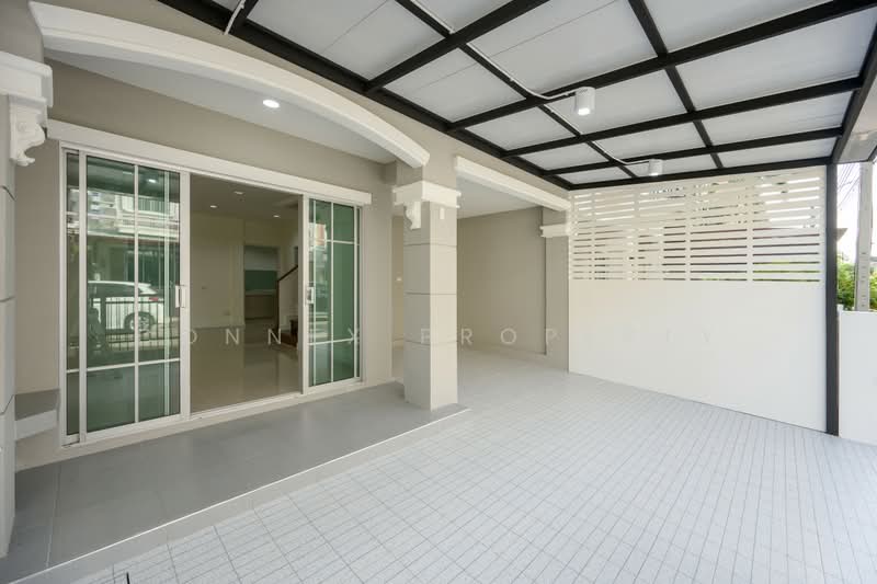 The Villa Rattanathibet : เดอะ วิลล่า รัตนาธิเบศร์, นนทบุรี, ถนน รัตนาธิเบศร์, ท่าอิฐ, ปากเกร็ด, นนทบุรี, 110 ตร.ม., บ้านเดี่ยว ขาย, โดย Connex Property, 500441299 - DDproperty.com
