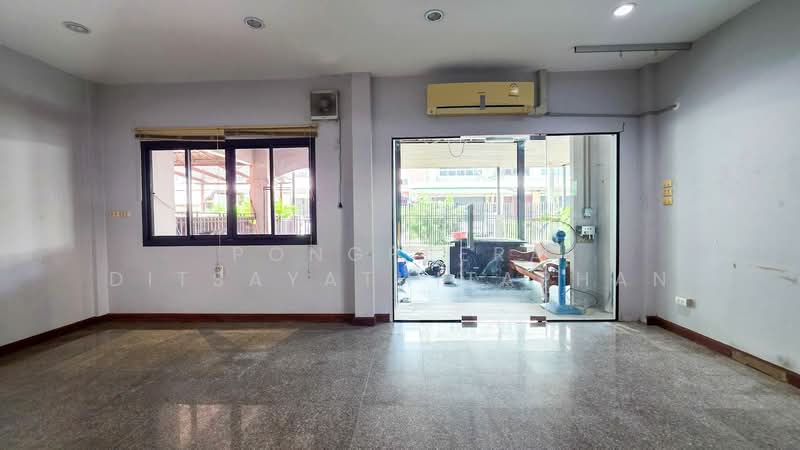 รติรมย์4, Nonthaburi, Mahasawat, Bang Kruai, Nonthaburi, 3 Bedrooms, 130 sqm, Townhouse For Sale, by Pongpeera Ditsayathitaphan, 500441304 - DDproperty.com