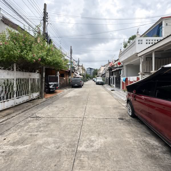 หมู่บ้านสุนิสา ถนนคู้บอน คันนายาว, กรุงเทพ, คู้บอน, คันนายาว, กรุงเทพ, 125 ตร.ม., ทาวน์เฮ้าส์ ขาย, โดย วิดารัตน์ กาติ้ง, 500441312 - DDproperty.com