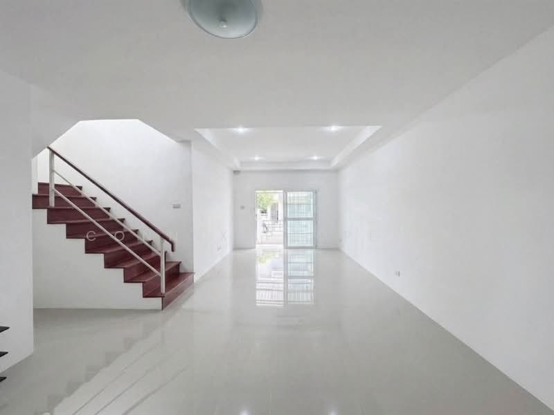 Suan Luang Ville 6, Bangkok, Dok Mai, Prawet, Bangkok, 3 Bedrooms, 120 sqm, Townhouse For Sale, by Connex Property, 500441322 - DDproperty.com