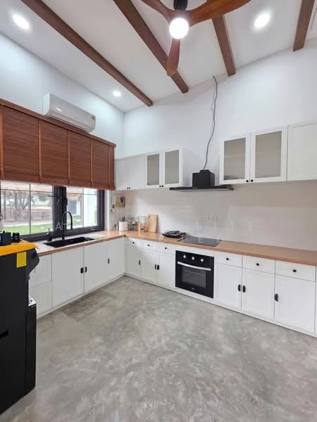 บางละมุง, Chon Buri (Pattaya), Bang Lamung, Bang Lamung (Pattaya), Chon Buri (Pattaya), 4 Bedrooms, 200 sqm, Villa For Rent, by A LIST ELITE SELECTED, 500441332 - DDproperty.com