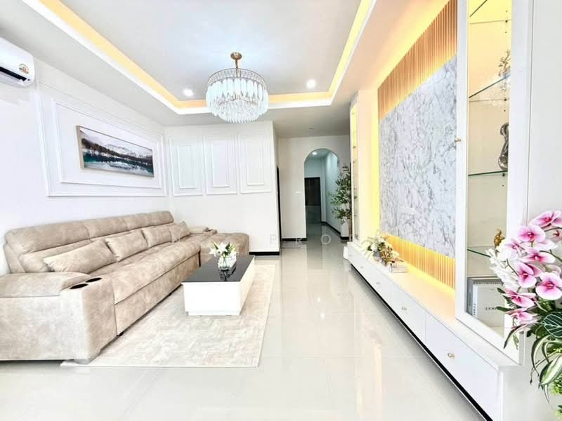 Raviporn City Home Village : รวิพร ซิตี้โฮม วิลเลจ, ชลบุรี, 74/1 ถ.หนองไม้แก่น, หนองปรือ, บางละมุง, ชลบุรี, 160 ตร.ม., วิลล่า ขาย, โดย Connex Property, 500441333 - DDproperty.com