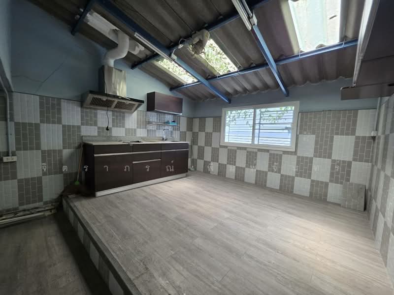 Sukhumvit 113, Samut Prakan, Samrong Nua, Muang Samut Prakarn, Samut Prakan, 4 Bedrooms, 300 sqm, Townhouse For Rent, by จิตราภรณ์ พิมพ์จันทร์, 500441357 - DDproperty.com