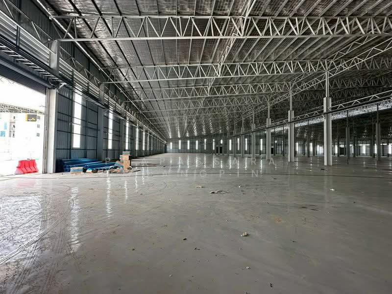 โรงงาน 34,200 ตรม. อ.หนองใหญ่ จ.ชลบุรี, Chon Buri (Pattaya), Nong Yai, Chon Buri (Pattaya), , 34,200 sqm, Warehouse/Factory For Rent, by Prapassara Muangpin, 500441389 - DDproperty.com