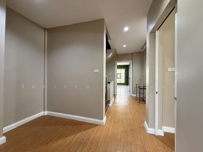 Town in Town Village, Bangkok, ศรีวรา, Phlapphla, Wang Thonglang, Bangkok, 10+ Bedrooms, 688 sqm, Single Detached House For Rent, by จิตราภรณ์ พิมพ์จันทร์, 500441412 - DDproperty.com