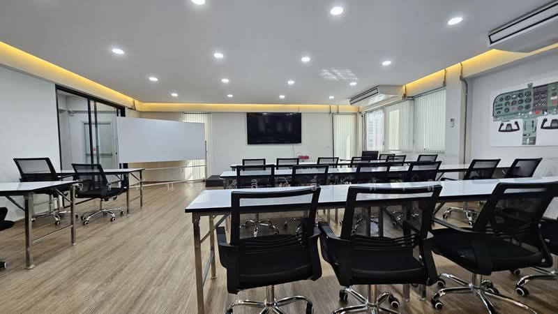 โครงการ มินิแอร์พอร์ต ดอนเมือง, Bangkok, วิภาวดีรังสิต, Sanam Bin, Don Mueang, Bangkok, , 671 sqm, Office Space For Sale, by จิรพันธุ์ สิทธิ์มหาสิริ, 500441428 - DDproperty.com