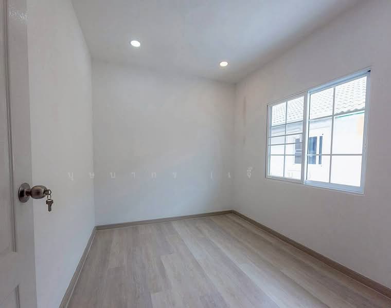 บ้านสวย 4 ห้องนอน หมู่บ้านพฤกษา 30 ถนนบ้านกล้วย– ไทรน้อย บางบัวทอง ใกล้เซ็นทรัล เวสเกต, Nonthaburi, บ้านกล้วย - ไทรน้อย, Bang Bua Thong, Nonthaburi, 4 Bedrooms, 110 sqm, Townhouse For Sale, by บุษบากร (เจี๊ยบ), 500441441 - DDproperty.com