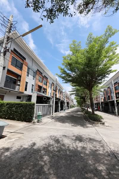Eco Space Bangna-Wongwaen, Samut Prakan, 222 Kanchanaphiske Road, Bang Kaeo, Bang Plee, Samut Prakan, 3 Bedrooms, 175 sqm, Townhouse For Sale, by Connex Property, 500441492 - DDproperty.com