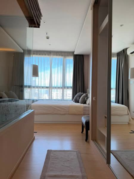 H Sukhumvit 43, Bangkok, 28 Sukhumvit 34 Road, Khlong Tan Nua, Watthana, Bangkok, 1 Bedroom, 43 sqm, Condo For Rent, by Agentbkk, 500441511 - DDproperty.com