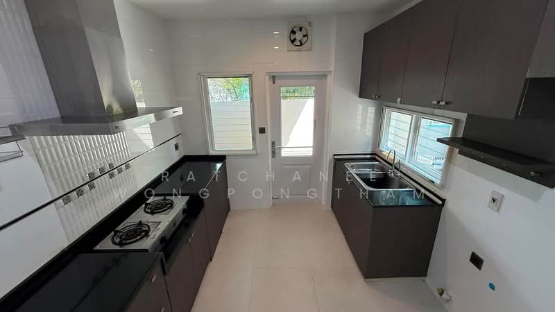 Nantawan Bangna Km.7, Samut Prakan, 98 Bangna-Trad Road, Bang Kaeo, Bang Plee, Samut Prakan, 4 Bedrooms, 338 sqm, Single Detached House For Rent, by Ratchanee Wongpongtham, 500441528 - DDproperty.com