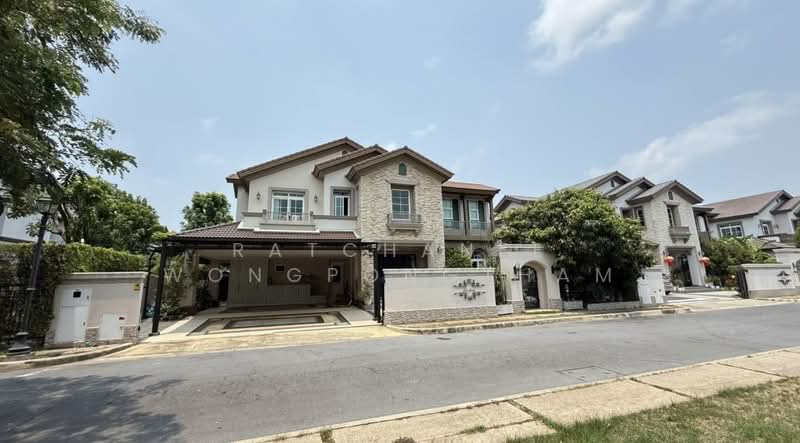 Nantawan Bangna Km.7, Samut Prakan, 98 Bangna-Trad Road, Bang Kaeo, Bang Plee, Samut Prakan, 4 Bedrooms, 338 sqm, Single Detached House For Rent, by Ratchanee Wongpongtham, 500441528 - DDproperty.com