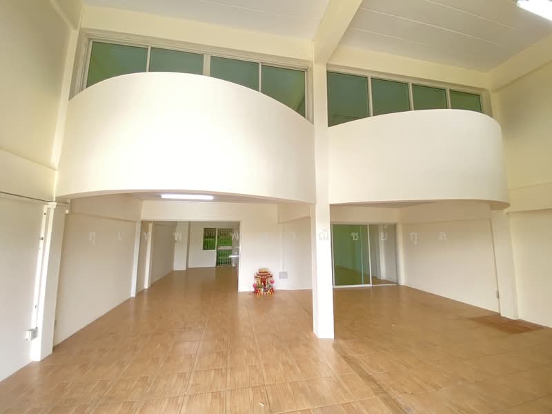 For Sale: Newly Renovated 2-Unit Shophouse Plearnjai 3 Project, Thap Ma, New Rayong Bus Terminal, Rayong, Thapma, Muang Rayong, Rayong, , 215 sqm, Shophouse For Sale, by สุเทพ พสุวณิชย์กุล, 500441552 - DDproperty.com