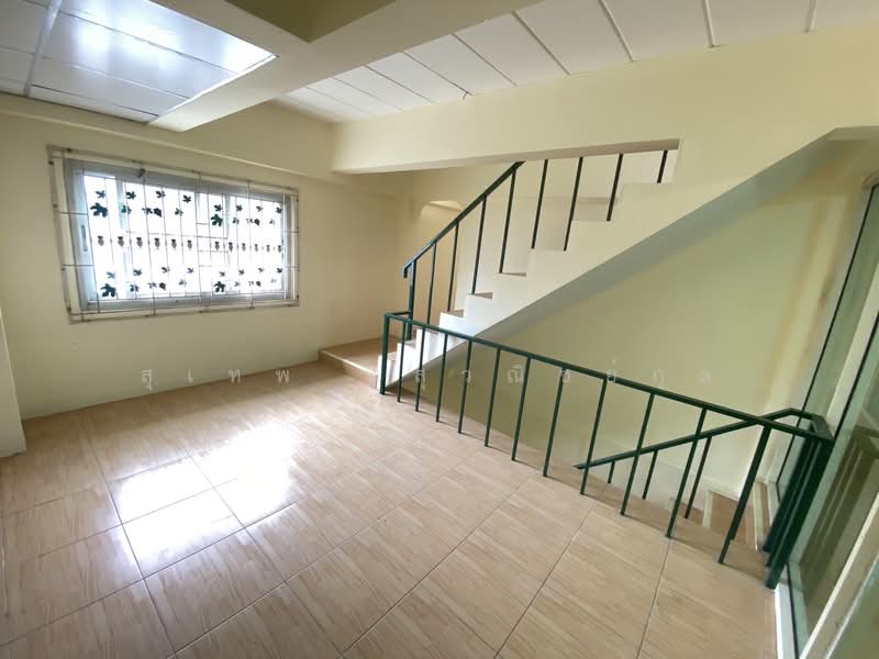 For Sale: Newly Renovated 2-Unit Shophouse Plearnjai 3 Project, Thap Ma, New Rayong Bus Terminal, Rayong, Thapma, Muang Rayong, Rayong, , 215 sqm, Shophouse For Sale, by สุเทพ พสุวณิชย์กุล, 500441552 - DDproperty.com