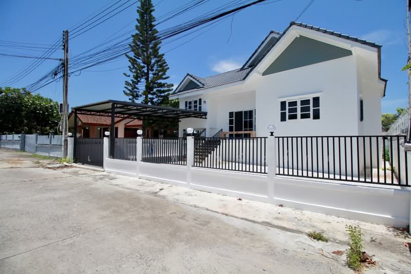 Renovated Single-Storey Detached House for Sale, 83 Sq. Wah, Near Rayong Bus Terminal 2, Rayong, Noen Phra, Muang Rayong, Rayong, 3 Bedrooms, 180 sqm, Single Detached House For Sale, by สุเทพ พสุวณิชย์กุล, 500441557 - DDproperty.com