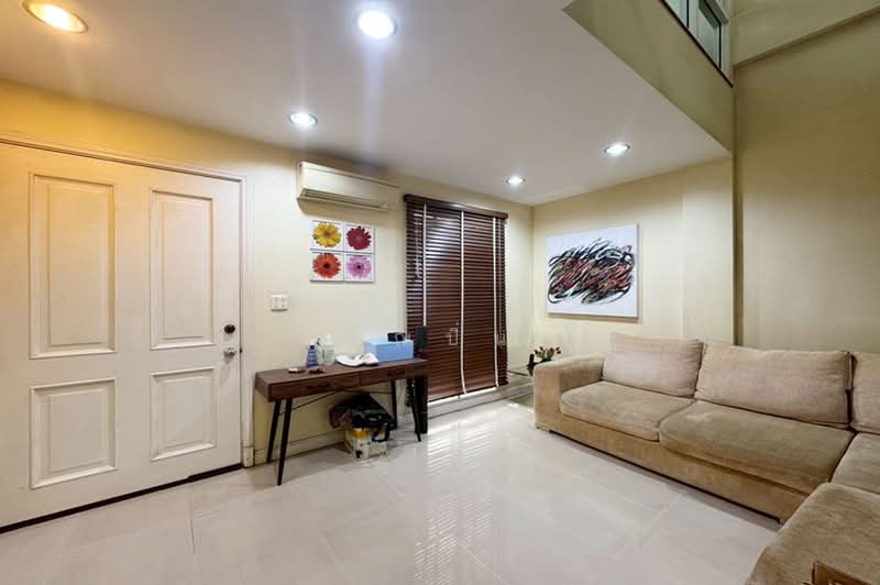 Plus City Park Ekamai-Ramintra, Bangkok, Nuanchan Road, Nuan Chan, Bueng Kum, Bangkok, 3 Bedrooms, 160 sqm, Townhouse For Sale, by คุณปิ่น, 500441558 - DDproperty.com