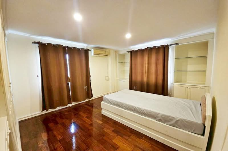 หมู่บ้านแมกไม้, Bangkok, Khan Na Yao, Bangkok, 4 Bedrooms, 380 sqm, Single Detached House For Sale, by คุณจอย, 500441560 - DDproperty.com