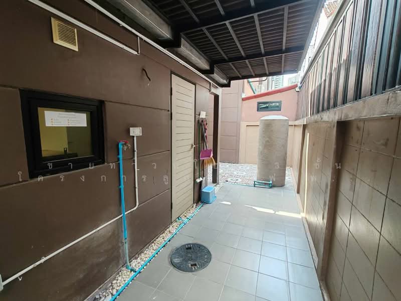 Baan Lukgolf : บ้านลูกกอล์ฟ, นนทบุรี, ซอย หมู่บ้านเมืองทองธานีโครงการลูกกอล์ฟ, บ้านใหม่, ปากเกร็ด, นนทบุรี, 170 ตร.ม., ทาวน์เฮ้าส์ ขาย, โดย คุณธงชัย, 500441564 - DDproperty.com