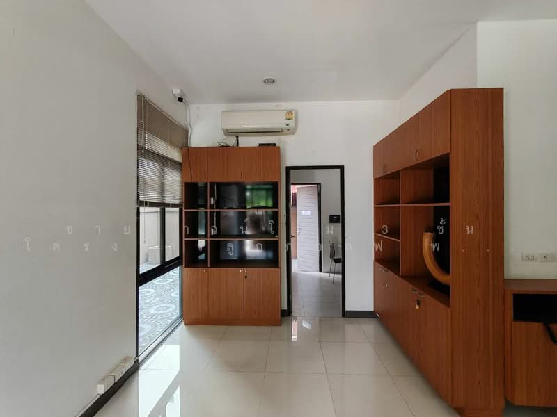 Baan Lukgolf, Nonthaburi, Soi Muang Thong Thani Village Lukgolf Project, Ban Mai, Pak Kret, Nonthaburi, 3 Bedrooms, 170 sqm, Townhouse For Sale, by คุณธงชัย, 500441564 - DDproperty.com