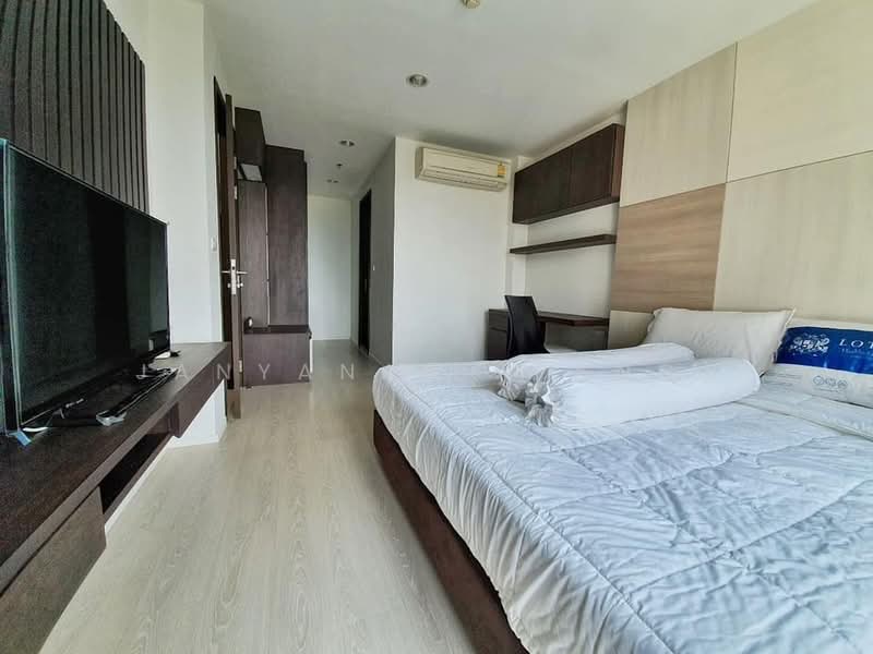 Rhythm Sathorn-Narathiwas, Bangkok, 651 Naradhiwas Rajanagarindra Road, Thung Maha Mek, Sathon, Bangkok, 2 Bedrooms, 60 sqm, Condo For Rent, by Janyanan (Pang), 500441573 - DDproperty.com