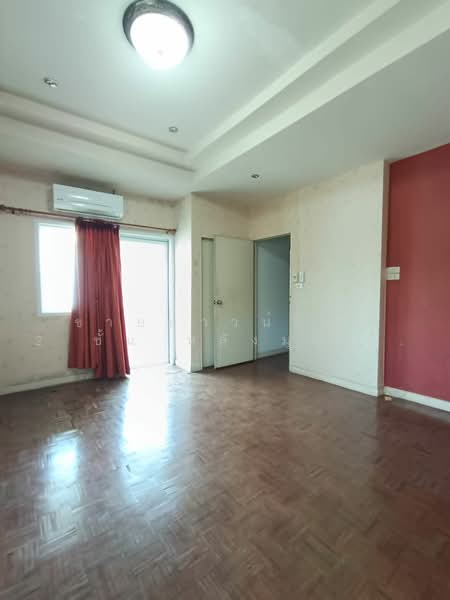 Lally Ville Srinakarin-Thepharak, Samut Prakan, Phraeksa, Muang Samut Prakarn, Samut Prakan, 4 Bedrooms, 144 sqm, Townhouse For Sale, by คุณโชค, 500441578 - DDproperty.com