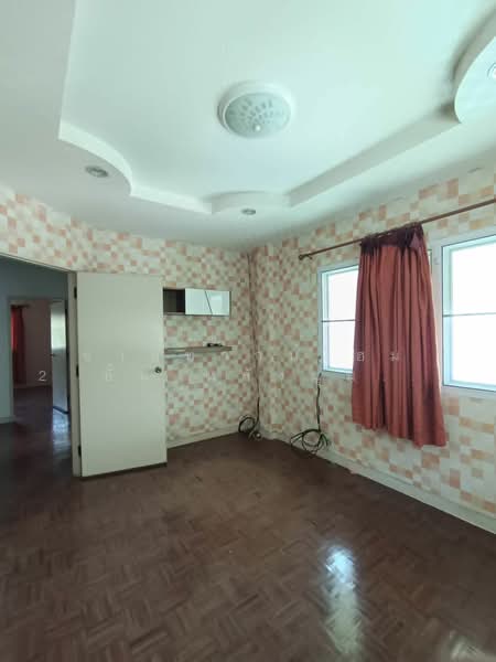 Lally Ville Srinakarin-Thepharak, Samut Prakan, Phraeksa, Muang Samut Prakarn, Samut Prakan, 4 Bedrooms, 144 sqm, Townhouse For Sale, by คุณโชค, 500441578 - DDproperty.com