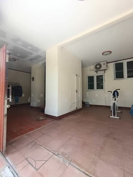 Lally Ville Srinakarin-Thepharak, Samut Prakan, Phraeksa, Muang Samut Prakarn, Samut Prakan, 4 Bedrooms, 144 sqm, Townhouse For Sale, by คุณโชค, 500441578 - DDproperty.com