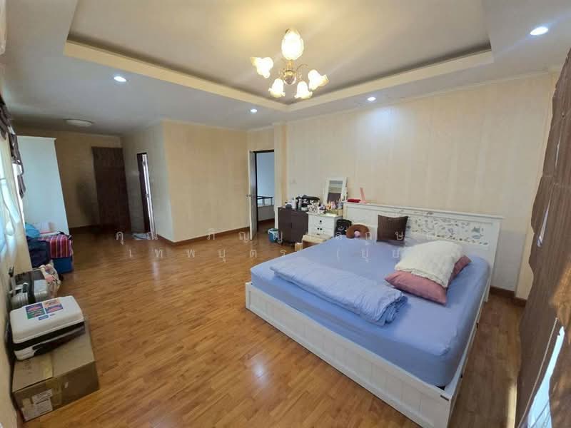 Warabodin Wongwaen-Lamlukka, Pathum Thani, Lamlukka Road, Lat Sawai, Lam Luk Ka, Pathum Thani, 5 Bedrooms, 450 sqm, Single Detached House For Sale, by คุณ ภิญญาลักษณ์ เทพบุตร (ยุ้ย), 500441589 - DDproperty.com