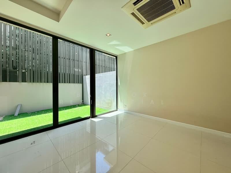 The Park Lane 22, Bangkok, 42 Soi Pridi Banomyong 45, Khlong Tan Nua, Watthana, Bangkok, 3 Bedrooms, 300 sqm, Townhouse For Rent, by Bangkok Residential, 500441615 - DDproperty.com