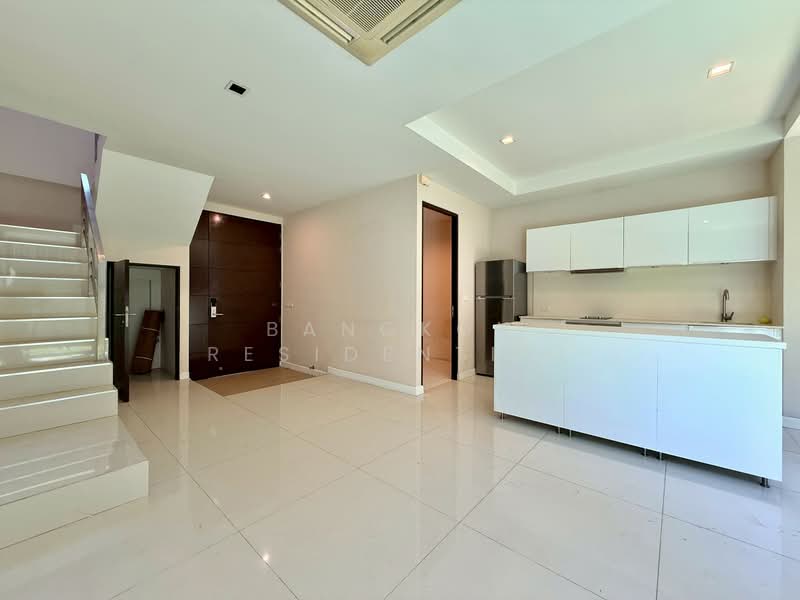 The Park Lane 22, Bangkok, 42 Soi Pridi Banomyong 45, Khlong Tan Nua, Watthana, Bangkok, 3 Bedrooms, 300 sqm, Townhouse For Rent, by Bangkok Residential, 500441615 - DDproperty.com
