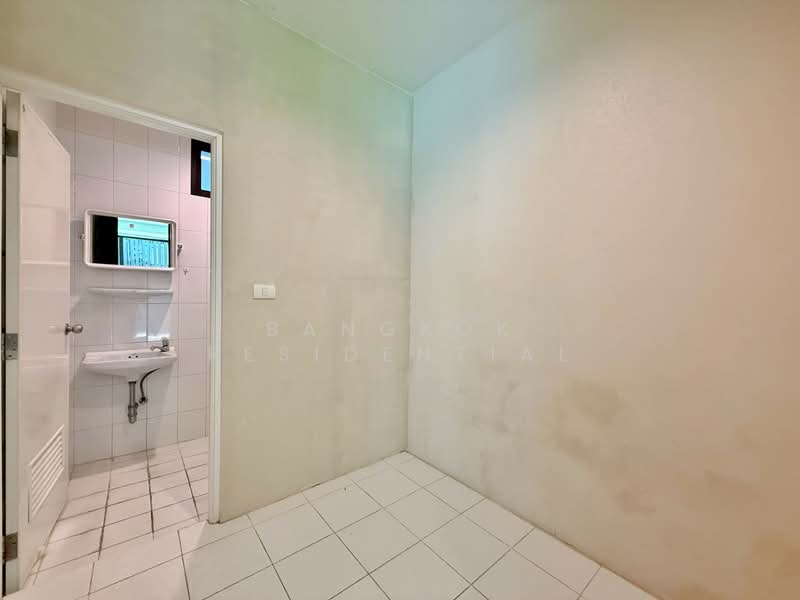 The Park Lane 22 : เดอะ พาร์ค เลน 22, กรุงเทพ, 42 ซอย ปรีดี พนมยงค์ 45, คลองตันเหนือ, วัฒนา, กรุงเทพ, 300 ตร.ม., ทาวน์เฮ้าส์ ให้เช่า, โดย Bangkok Residential, 500441615 - DDproperty.com