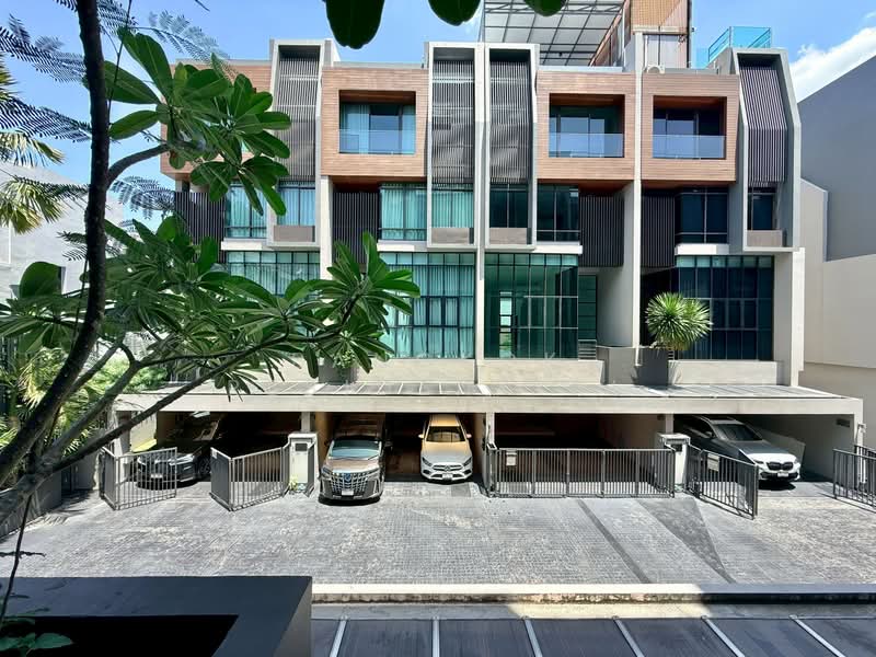 The Park Lane 22 : เดอะ พาร์ค เลน 22, กรุงเทพ, 42 ซอย ปรีดี พนมยงค์ 45, คลองตันเหนือ, วัฒนา, กรุงเทพ, 300 ตร.ม., ทาวน์เฮ้าส์ ให้เช่า, โดย Bangkok Residential, 500441615 - DDproperty.com