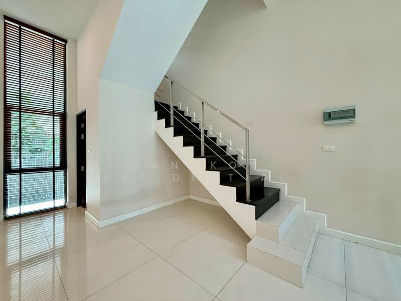 The Park Lane 22, Bangkok, 42 Soi Pridi Banomyong 45, Khlong Tan Nua, Watthana, Bangkok, 3 Bedrooms, 300 sqm, Townhouse For Rent, by Bangkok Residential, 500441615 - DDproperty.com