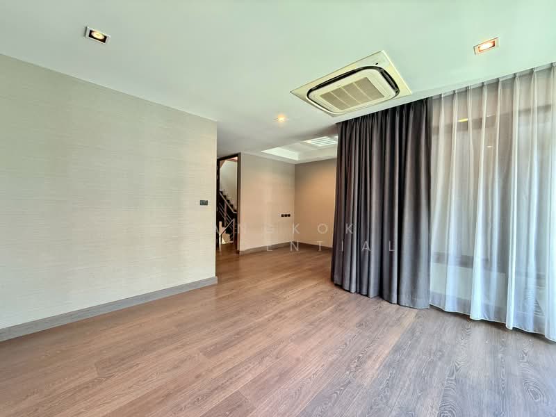 The Park Lane 22, Bangkok, 42 Soi Pridi Banomyong 45, Khlong Tan Nua, Watthana, Bangkok, 3 Bedrooms, 300 sqm, Townhouse For Rent, by Bangkok Residential, 500441615 - DDproperty.com