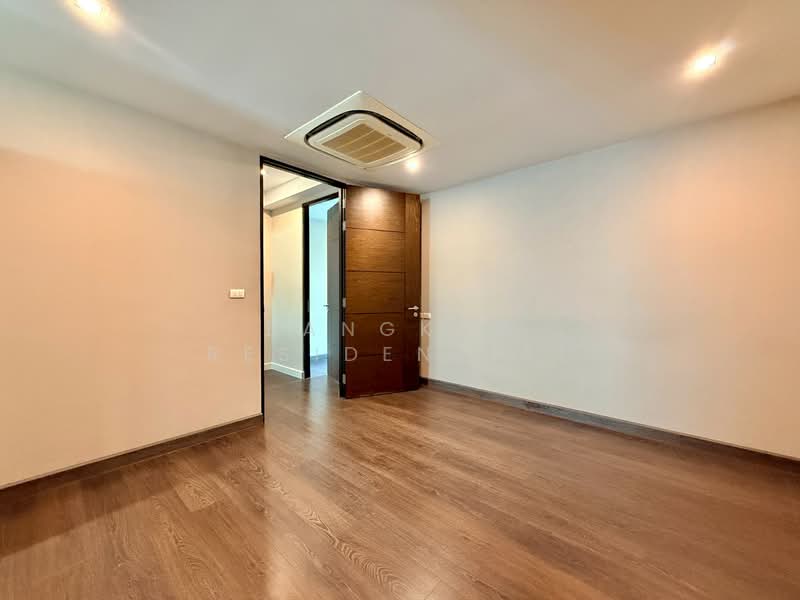 The Park Lane 22, Bangkok, 42 Soi Pridi Banomyong 45, Khlong Tan Nua, Watthana, Bangkok, 3 Bedrooms, 300 sqm, Townhouse For Rent, by Bangkok Residential, 500441615 - DDproperty.com