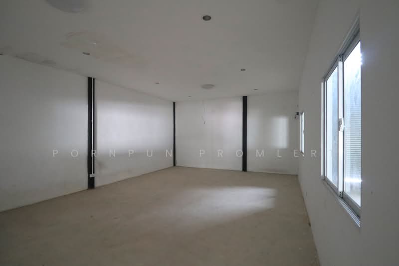Warehouse for Rent with Office | 320 SQ.M. | Sukhumvit Road 332, Pattaya–Sattahip, Chonburi | Near U, Chon Buri (Pattaya), Bang Sa-re, Sattahip, Chon Buri (Pattaya), , 320 sqm, Warehouse/Factory For Rent, by Pornpun Promlert, 500441649 - DDproperty.com