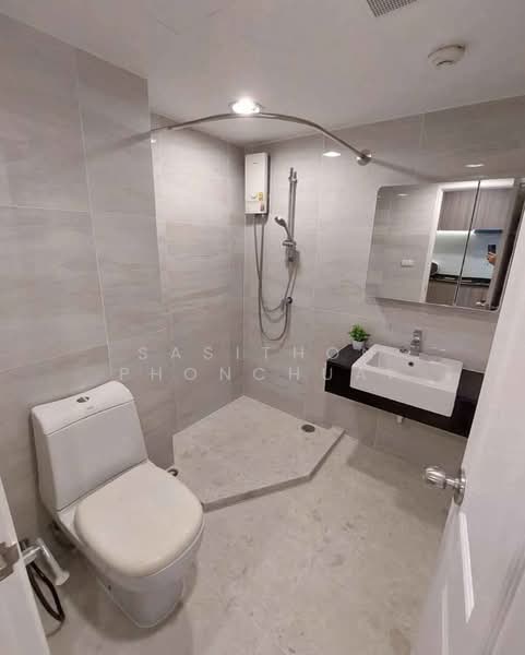 Belle Grand Rama 9, Bangkok, 131 Rama 9 Road, Huai Khwang, Bangkok, 1 Bedroom, 42 sqm, Condo For Rent, by Sasithon Phonchuai, 500441650 - DDproperty.com