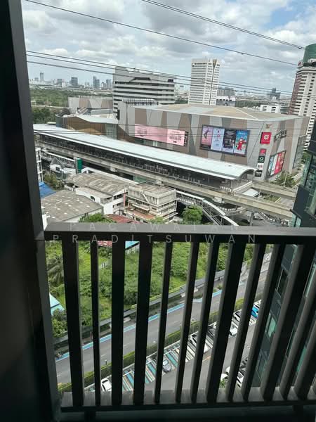 Life Ladprao, Bangkok, 992 Ladprao Road, Jom Phon, Chatuchak, Bangkok, 1 Bedroom, 29 sqm, Condo For Rent, by Pacawalan Praditsuwan, 500441660 - DDproperty.com