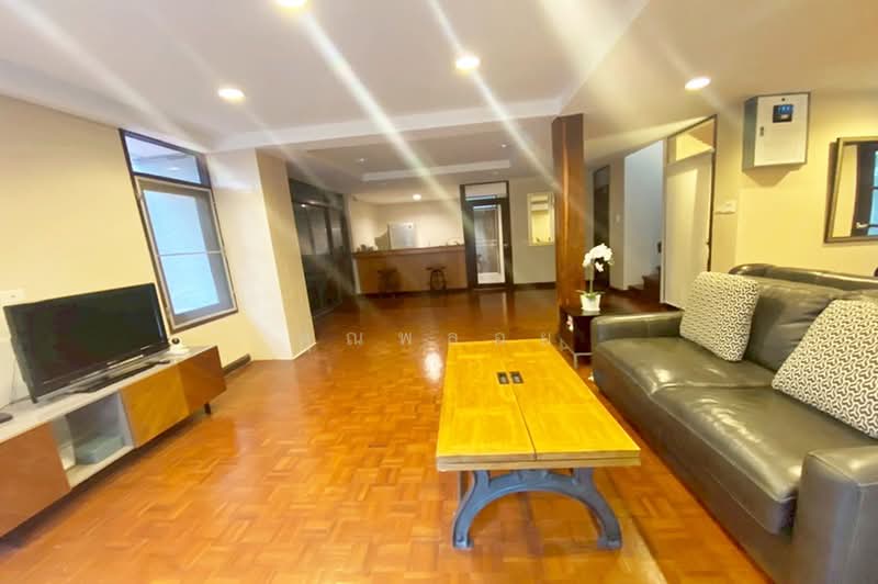 Moobaan Sena Niwet Project 1, Bangkok, Senanikom 1 Road, Chorake Bua, Lat Phrao, Bangkok, 4 Bedrooms, 140 sqm, Single Detached House For Sale, by คุณพลอย, 500441662 - DDproperty.com