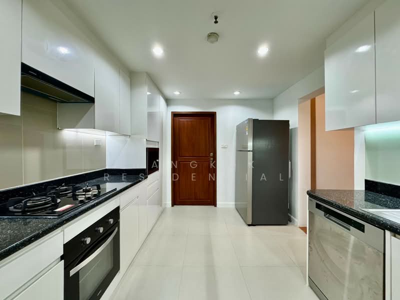 Mayfair Garden Apartment : เมย์แฟร์ การ์เดน อพาร์ทเมนท์, กรุงเทพ, 59 ซอย สุขุมวิท 16, คลองเตย, กรุงเทพ, 220 ตร.ม., อพาร์ทเมนท์ ให้เช่า, โดย Bangkok Residential, 500441664 - DDproperty.com