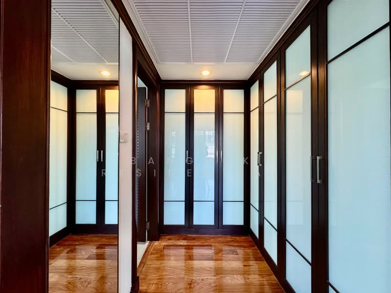 Mayfair Garden Apartment, Bangkok, 59 Soi Sukhumvit 16, Khlong Toei, Bangkok, 3 Bedrooms, 220 sqm, Apartment For Rent, by Bangkok Residential, 500441664 - DDproperty.com