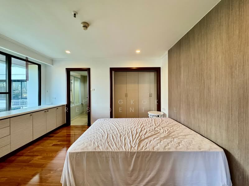 Mayfair Garden Apartment, Bangkok, 59 Soi Sukhumvit 16, Khlong Toei, Bangkok, 3 Bedrooms, 220 sqm, Apartment For Rent, by Bangkok Residential, 500441664 - DDproperty.com