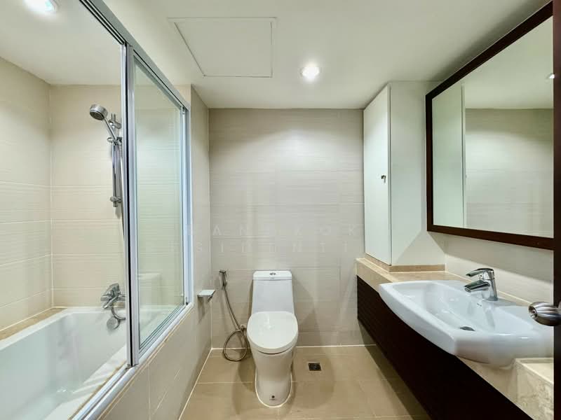 Mayfair Garden Apartment, Bangkok, 59 Soi Sukhumvit 16, Khlong Toei, Bangkok, 3 Bedrooms, 220 sqm, Apartment For Rent, by Bangkok Residential, 500441664 - DDproperty.com