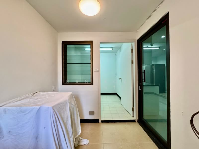 Mayfair Garden Apartment : เมย์แฟร์ การ์เดน อพาร์ทเมนท์, กรุงเทพ, 59 ซอย สุขุมวิท 16, คลองเตย, กรุงเทพ, 220 ตร.ม., อพาร์ทเมนท์ ให้เช่า, โดย Bangkok Residential, 500441664 - DDproperty.com