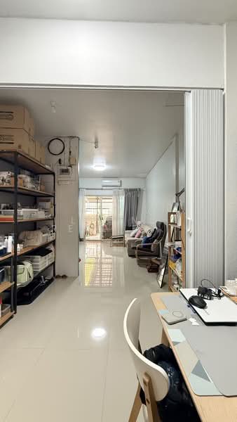 Suetrong Phahonyothin 52, Bangkok, Khlong Tanon, Sai Mai, Bangkok, 2 Bedrooms, 90 sqm, Townhouse For Sale, by Living Real Estates, 500441667 - DDproperty.com