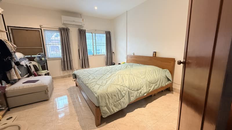 บ้านซื่อตรง พหลโยธิน 52, กรุงเทพ, คลองถนน, สายไหม, กรุงเทพ, 90 ตร.ม., ทาวน์เฮ้าส์ ขาย, โดย Living Real Estates, 500441667 - DDproperty.com