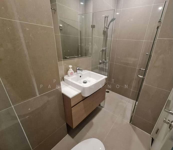 Noble Revolve Ratchada 2, Bangkok, 70 Soi Ratchadaphisek 10, Ratchadaphisek Road, Huai Khwang, Bangkok, 2 Bedrooms, 52 sqm, Condo For Rent, by Pawanrat Panchawanon, 500441672 - DDproperty.com