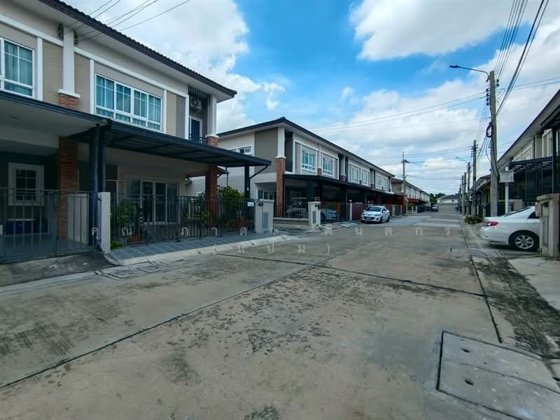 The Passage Ramintra-Khubon, Bangkok, Khubon Road, Bang Chun, Khlong Sam Wa, Bangkok, 4 Bedrooms, 130 sqm, Townhouse For Sale, by คุณ ภาดา ตินตกร (แป๋ม), 500441695 - DDproperty.com
