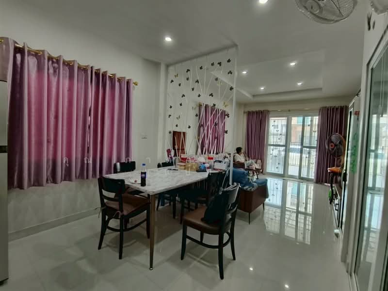 The Passage Ramintra-Khubon, Bangkok, Khubon Road, Bang Chun, Khlong Sam Wa, Bangkok, 4 Bedrooms, 130 sqm, Townhouse For Sale, by คุณ ภาดา ตินตกร (แป๋ม), 500441695 - DDproperty.com
